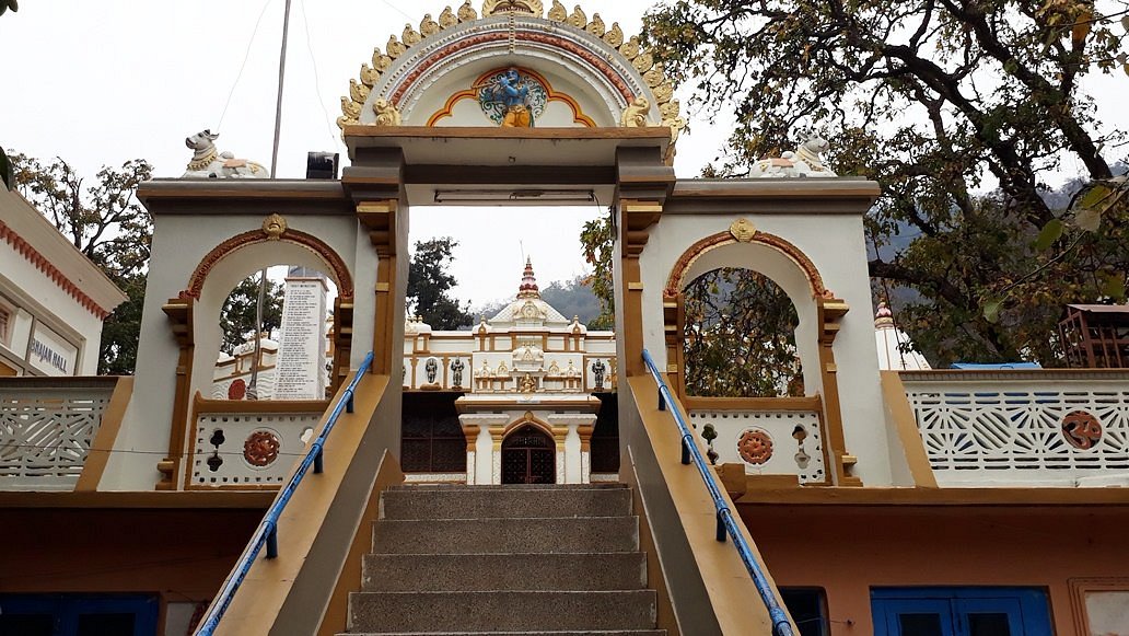 Sivananda Ashram (Rishikesh y Kerala)