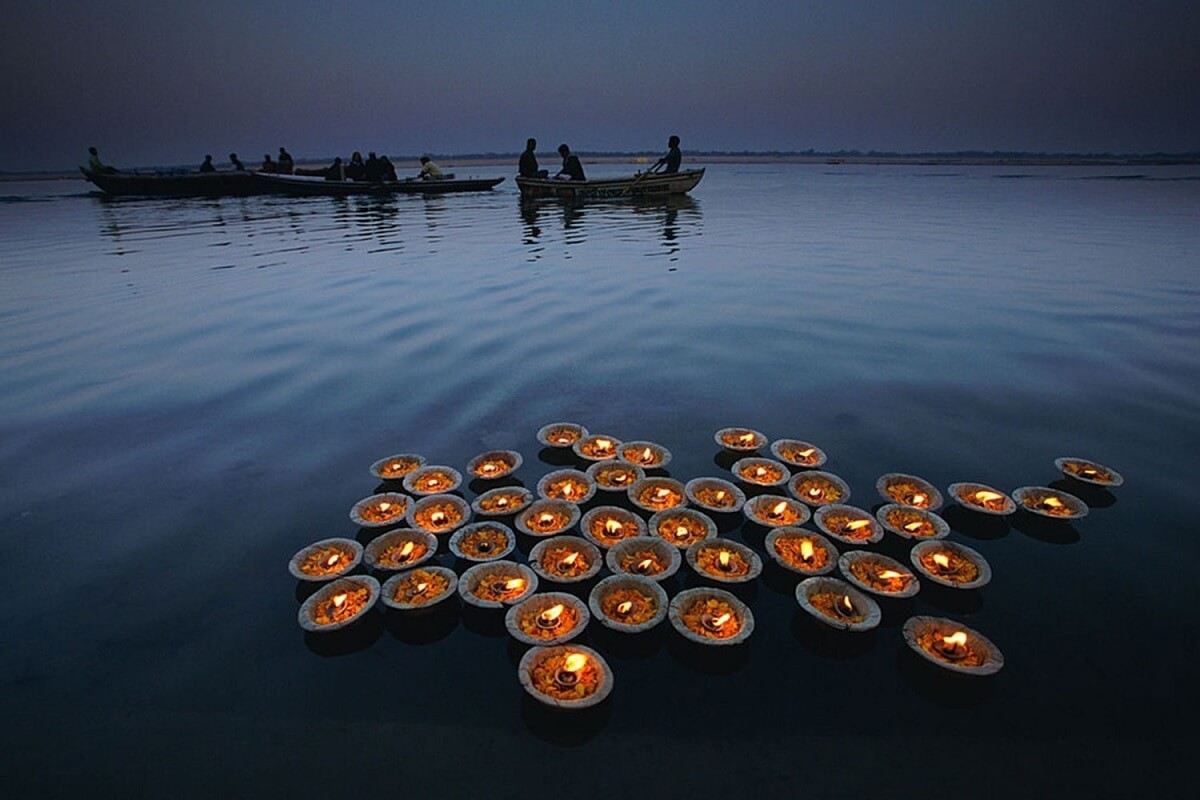 Sesión Final de Yoga en Varanasi